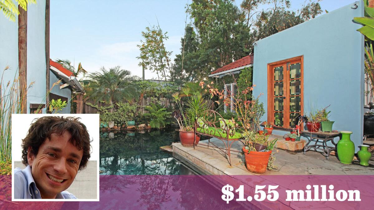 Saturday Night Live alum Chris Kattan has sold his Hollywood Hills home for $1.55 million.
