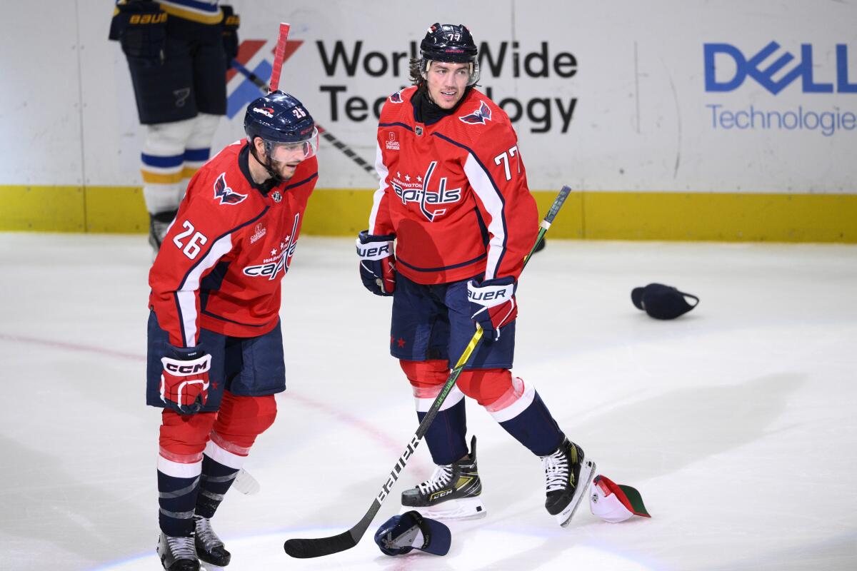 T.J. Oshie has a hat trick as the Capitals win their 2nd in a row by  beating the Blues 5-2 - The San Diego Union-Tribune