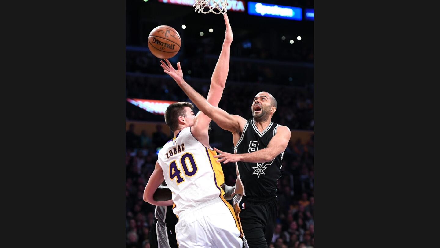 Tony Parker, Ivica Zubac