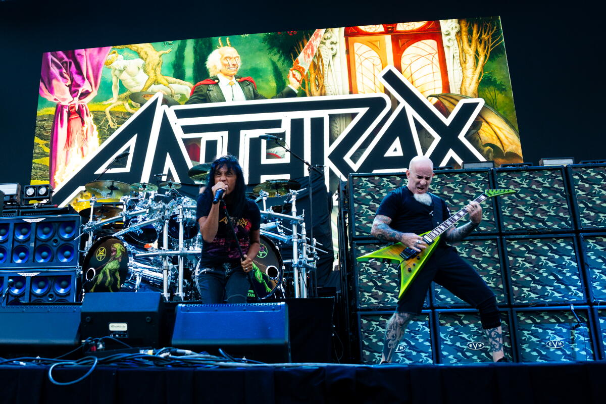 Los neoyorquinos de Anthrax abrieron el evento.