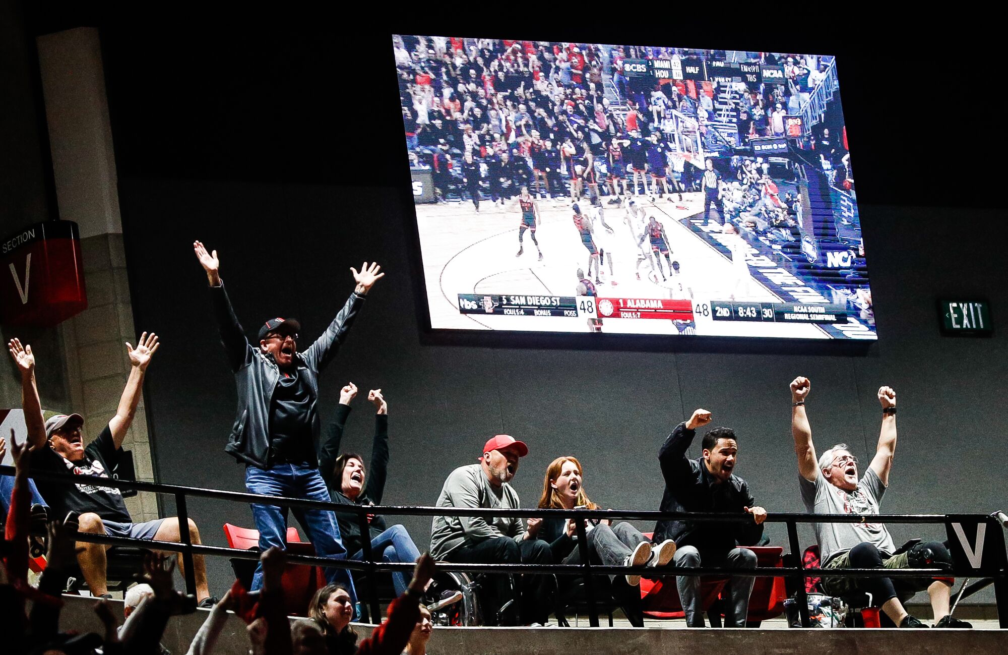 San Diego State fans celebrate an Aztecs' basket against Alabama during their Sweet 16 