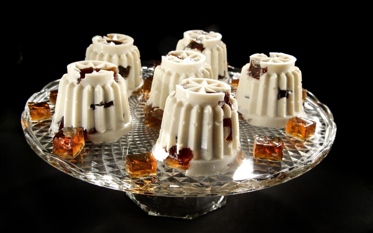 Root beer float squares