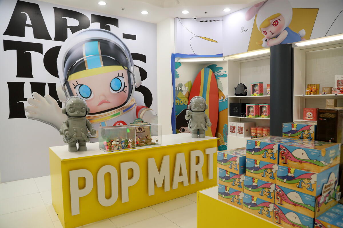 Popmart Line What's in the box? Toy store Pop Mart pops up at South Coast Plaza ...