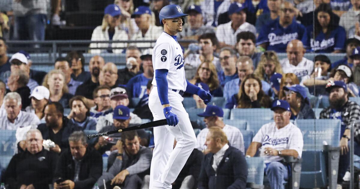 2022 NLDS: Chris Taylor Was Available, But Dodgers Preferred Austin Barnes  Against Josh Hader In Game 2