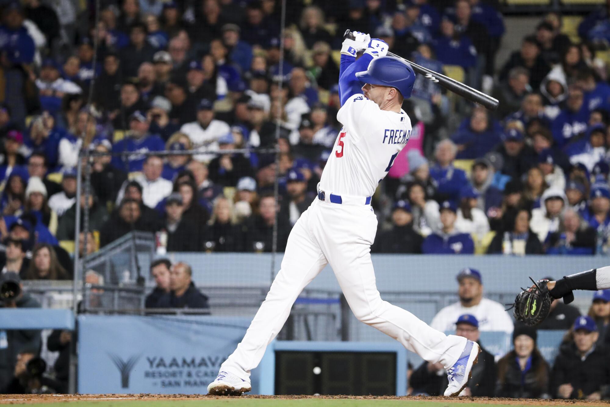 L.A. Dodgers' Freddie Freeman High Fives Dad After First Home Run