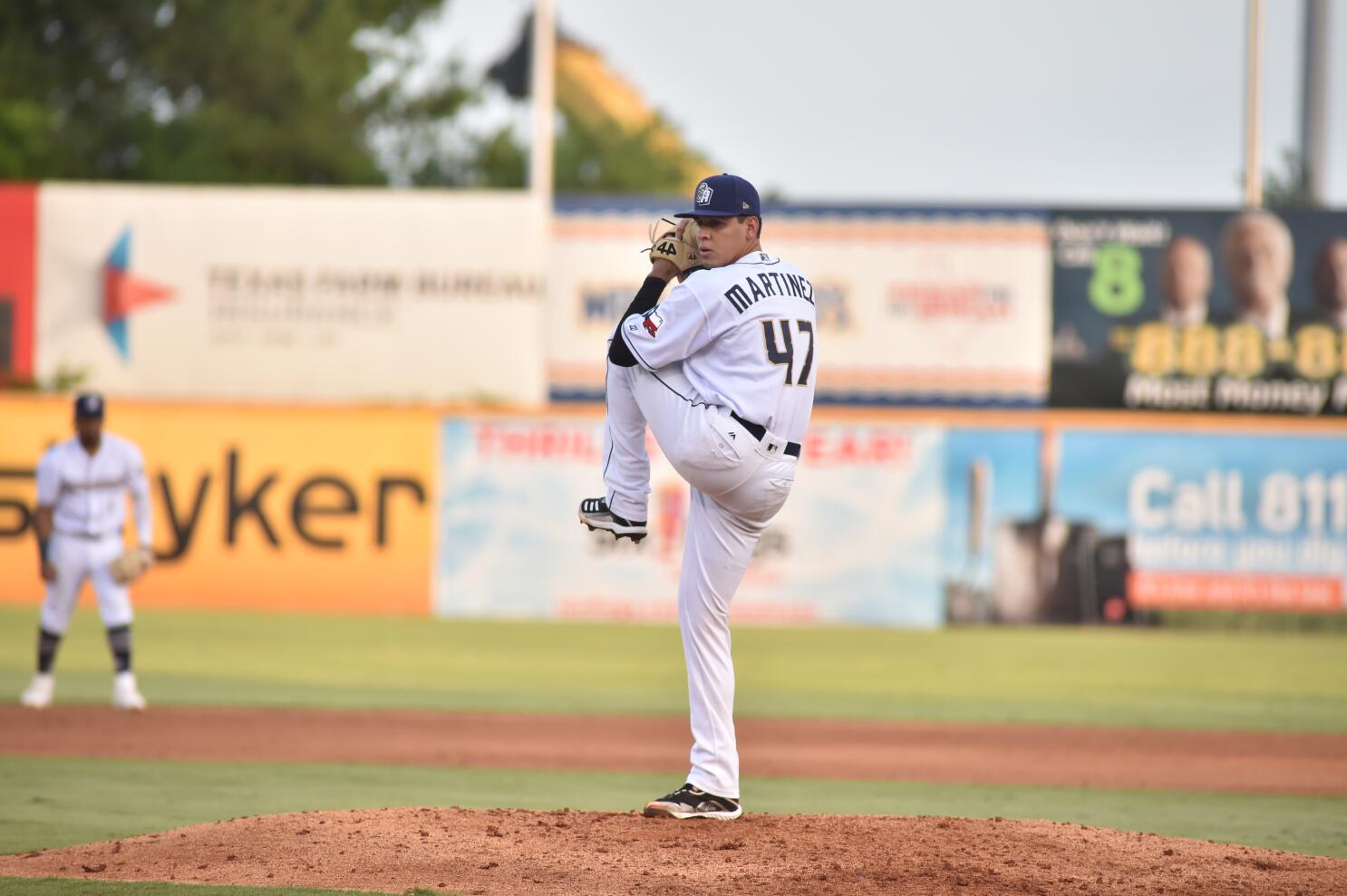 Reinaldo Ilarraza, TinCaps power up in win