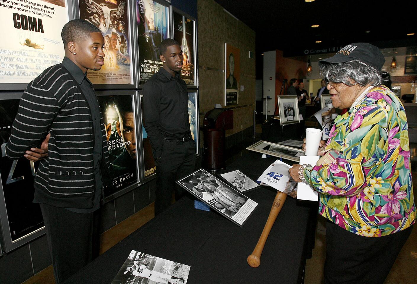 Photo Gallery: Private reception for baseball great Jackie Robinson movie "42"