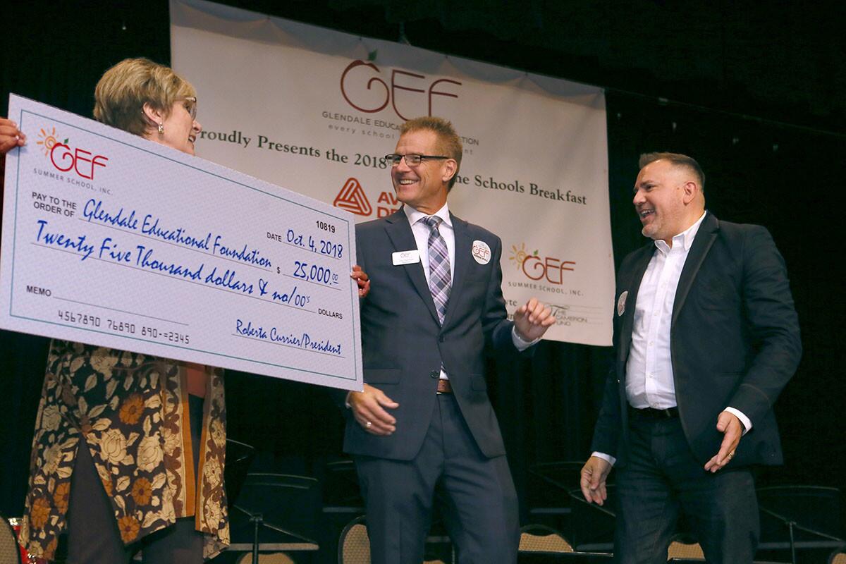 Photo Gallery: Glendale Educational Foundation holds annual GUSD State of The Schools Breakfast