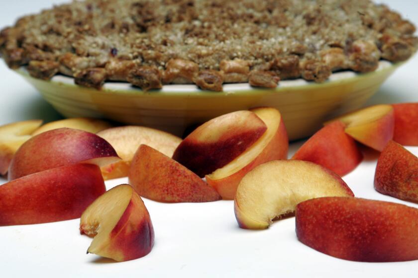 Recipe: Nectarine almond crumble pie