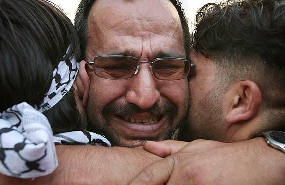 Palestinian prisoners released