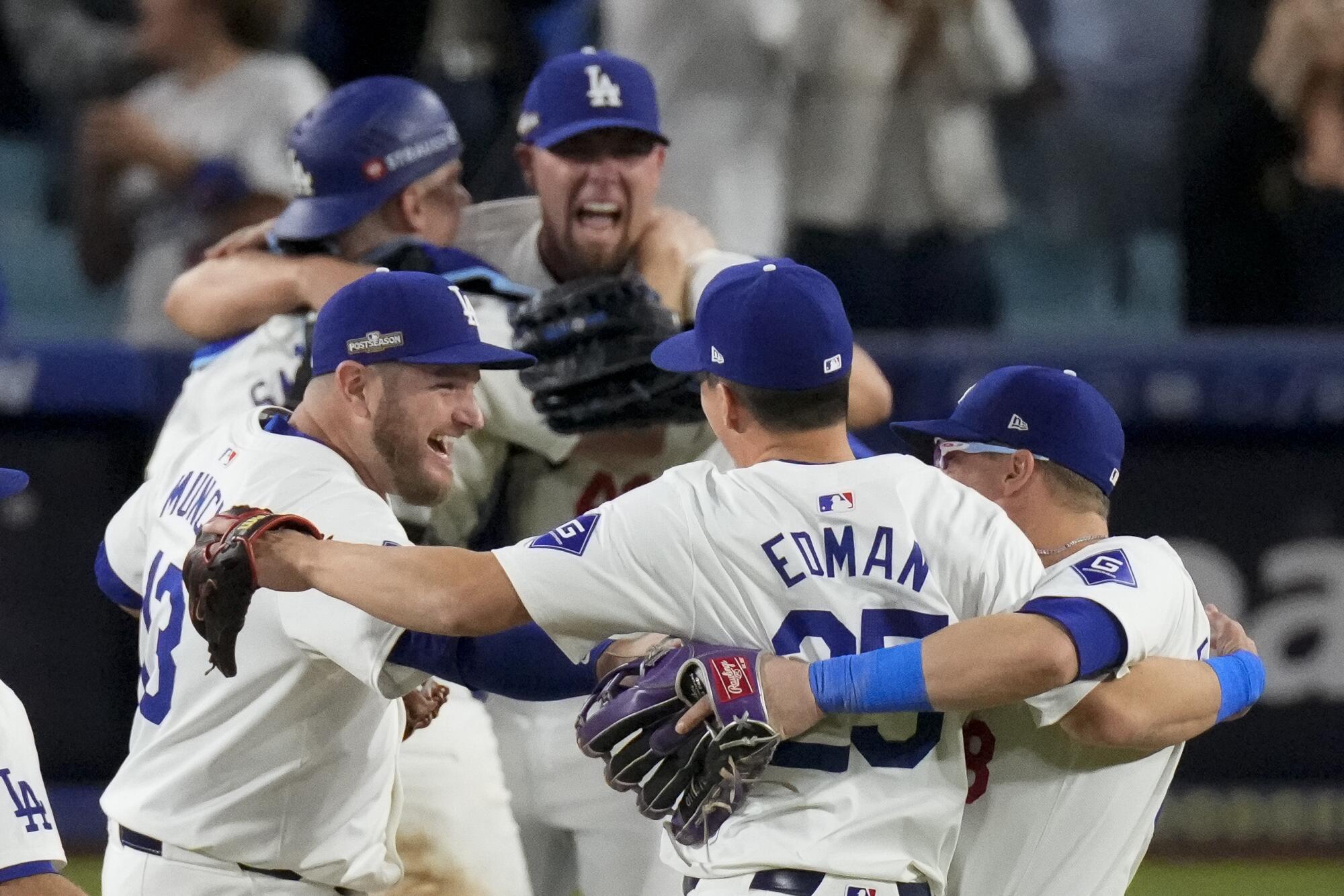 Los Angeles Dodgers celebrate their wi 