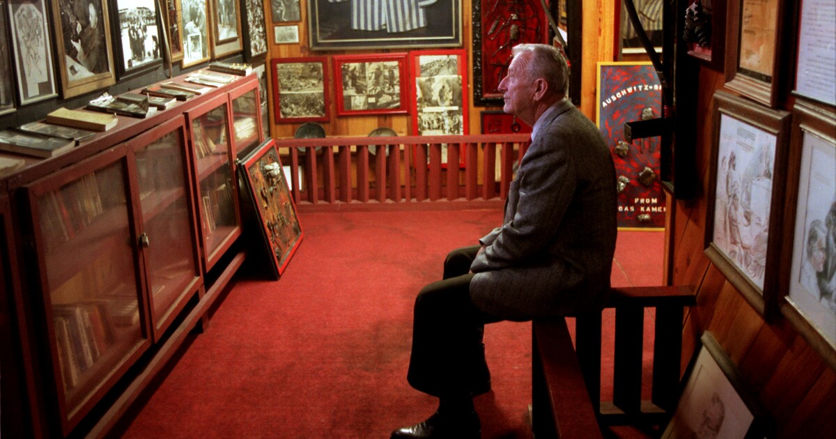 Mel Mermelstein, Auschwitz survivor who took on Holocaust deniers and won, dies at 95 Mel Mermelstein, Auschwitz survivor who took on Holocaust deniers and won, dies at 95