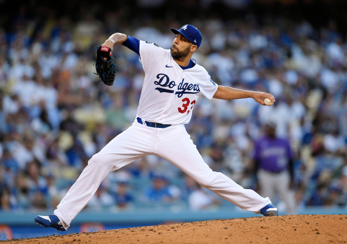 Left-hander David Price will replace the injured Joe Kelly on the Dodgers' roster for the rest of the NLCS. 