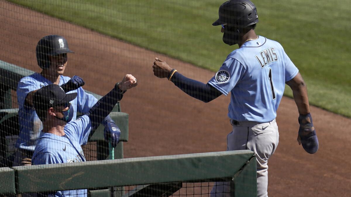 Mariners' Kyle Lewis ready for challenge after rookie honors