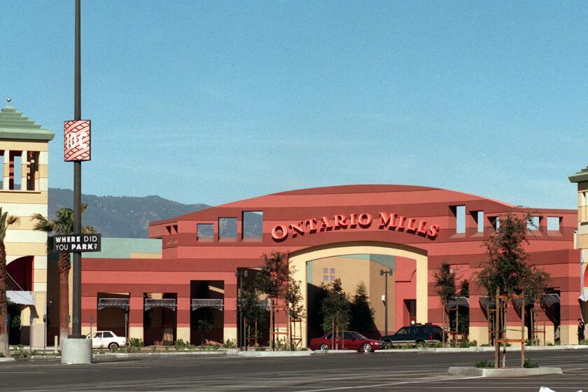 F.Inland\#3.1022.GFThe Ontario Mills mall is expected to make Ontario a entertainment and destination for tourists and residents throughout Southern California. It is planning a midâNovember opening. (Gina Ferazzi/LAT)Mandatory Credit: Gina Ferazzi/The LA Times