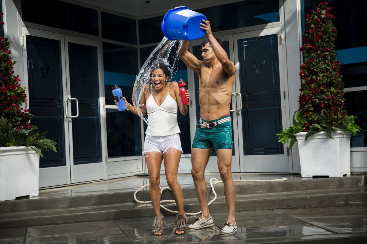 Como un balde de agua fría resultó para Eva Longoria el triunfo de Donald Trump, pero ahora invita a la reflexión.