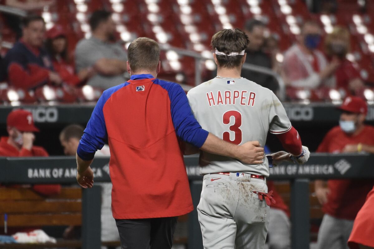 Phillies place OF Bryce Harper on injured list 