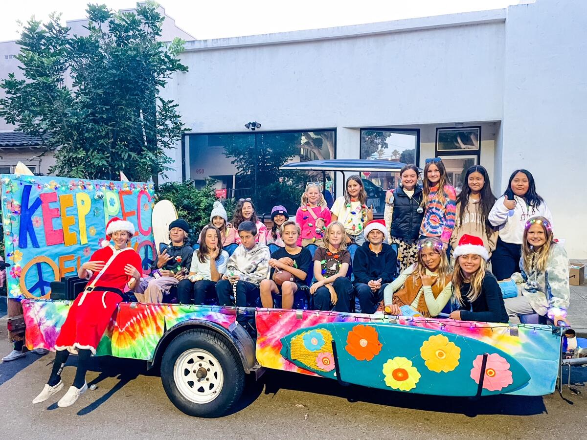 Paul Ecke students' parade float helps 'Keep Leucadia Funky