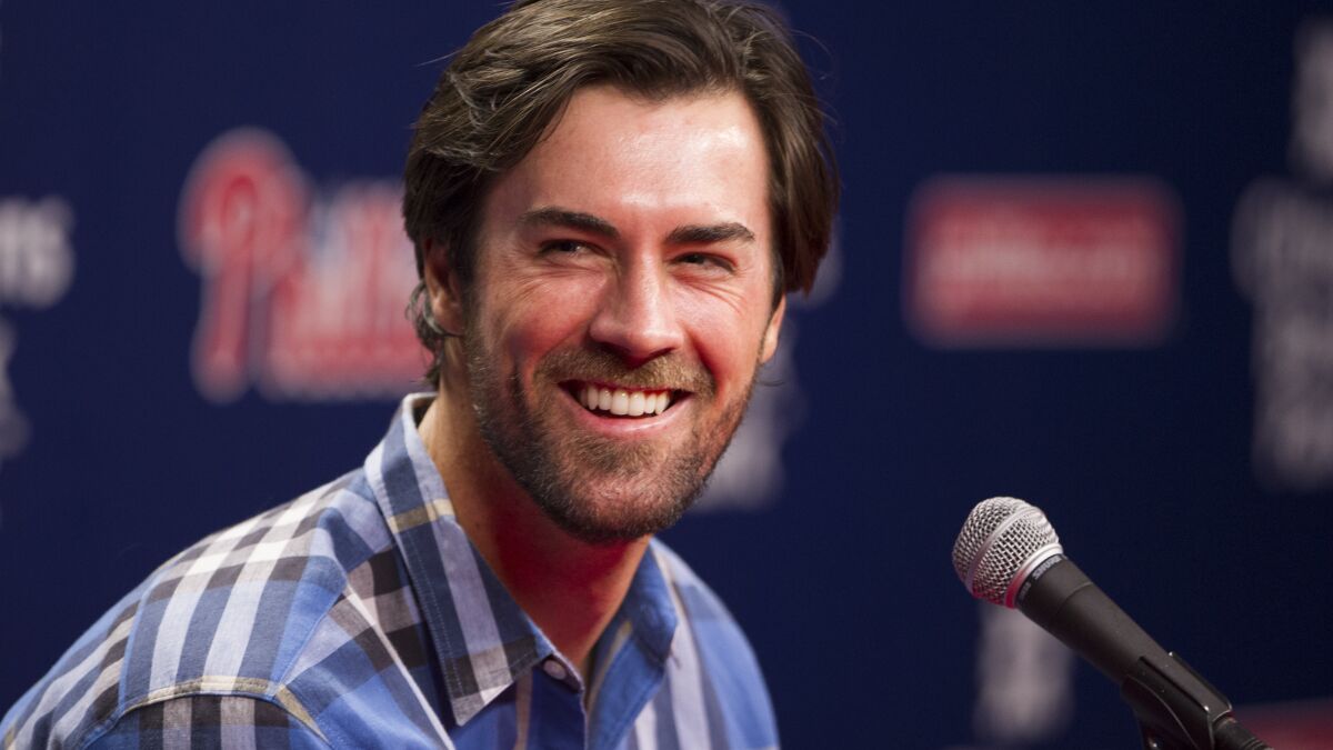 Hamels feels healthy, eyes 2023 comeback