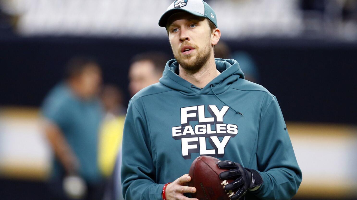 Eagles decide to let Nick Foles become a free agent - Los Angeles Times