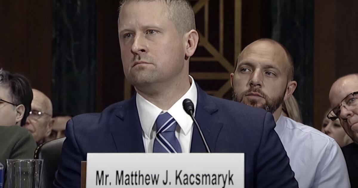 Hiltzik: Clipping the right’s wings in court