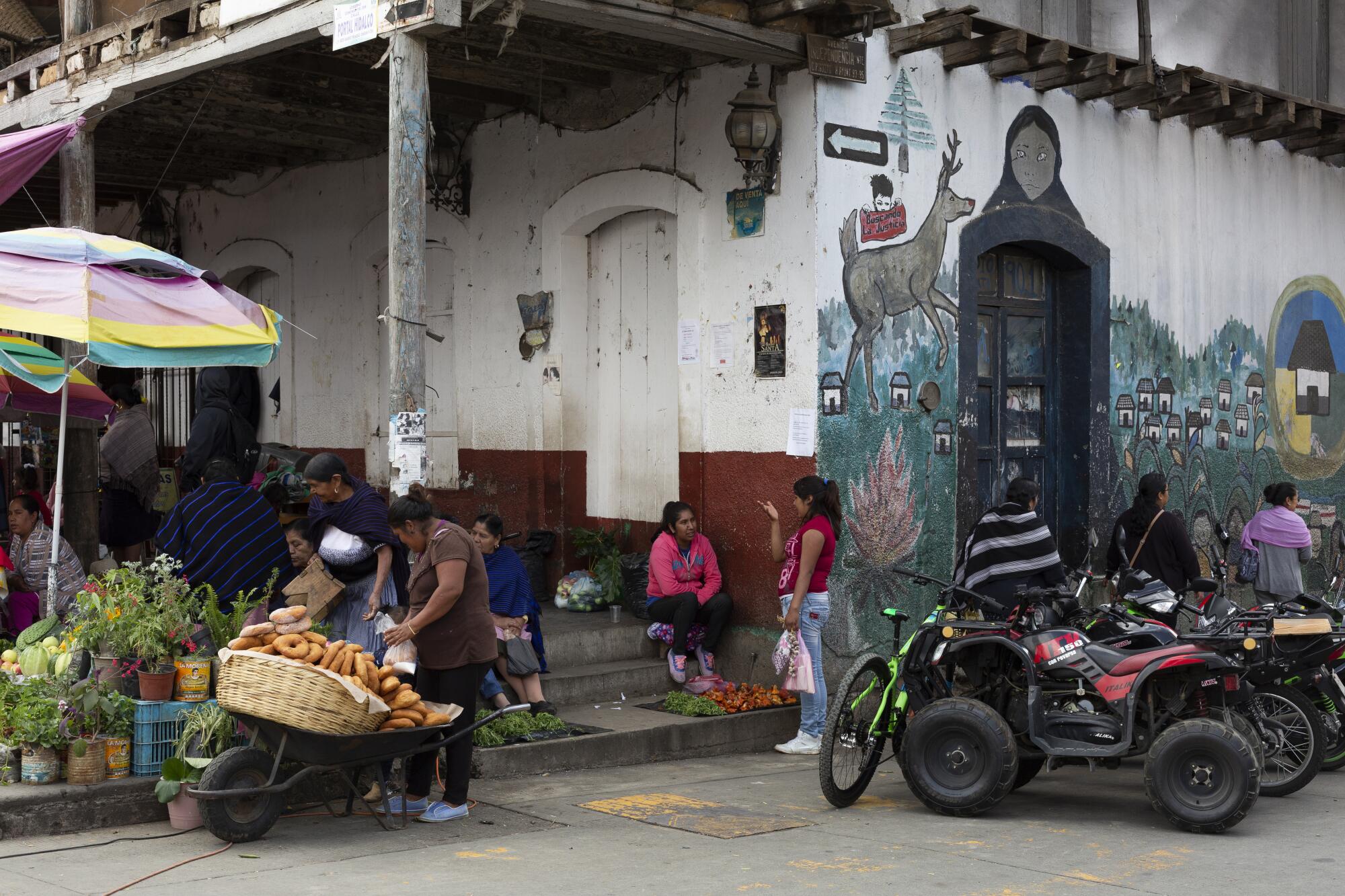 Cherán's main square