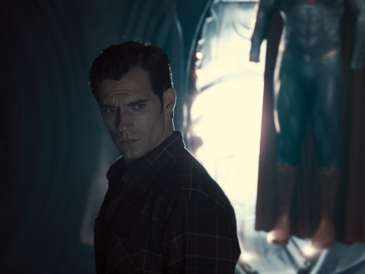 Man of Steel' review: Cue the spandex: Zack Snyder's origins movie is a  stretch – Twin Cities