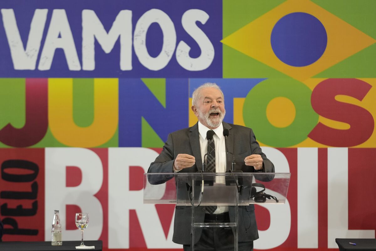 Lula acusa a Bolsonaro de hacer campaña sucia en su contra - Los Angeles  Times