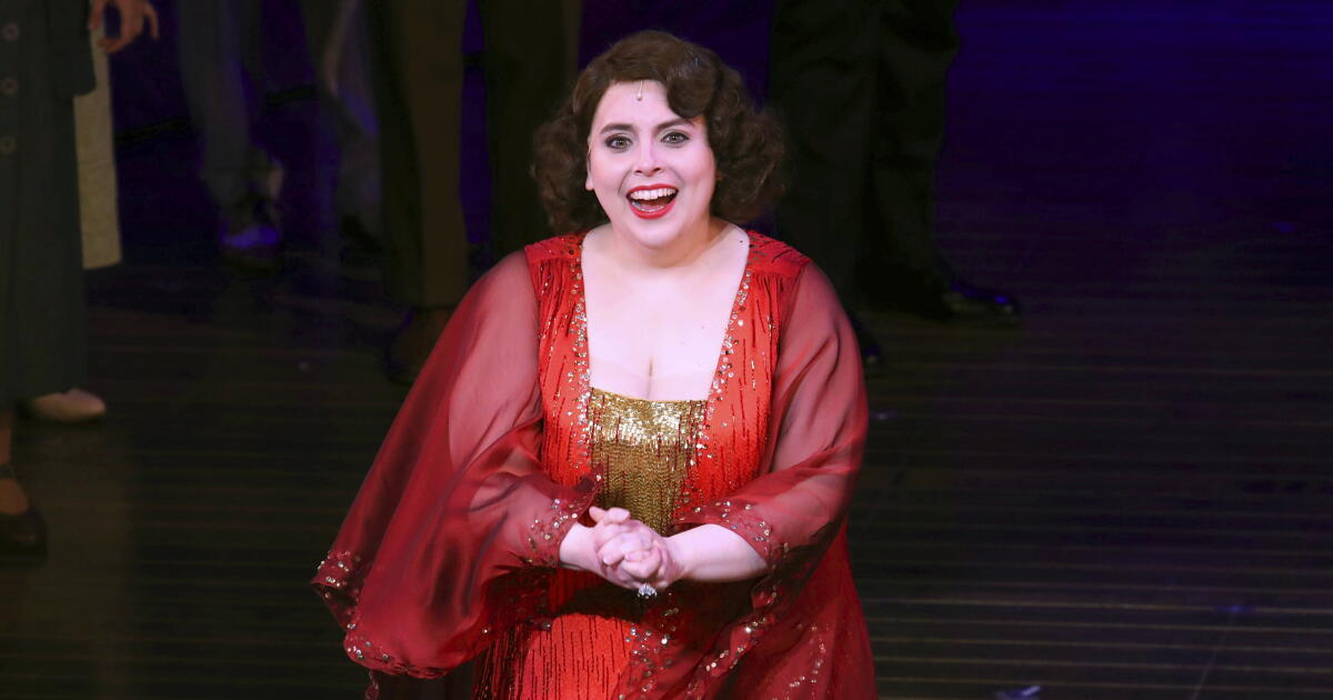A contagious Beanie Feldstein cancels 'Funny Girl' shows