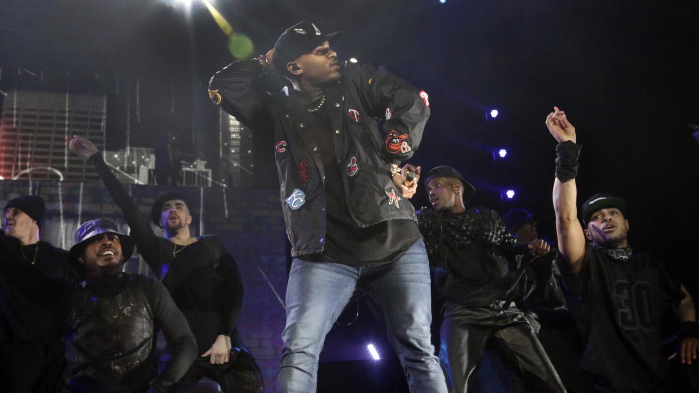 Chris Brown ignites Forum