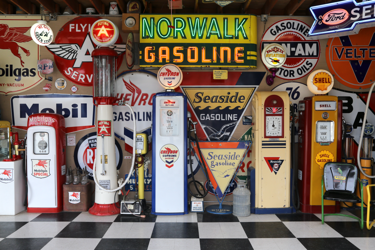 Mendenhall’s Museum of Gasoline Pumps and Petroliana gives visitors an appreciation of America’s unique roadside culture.