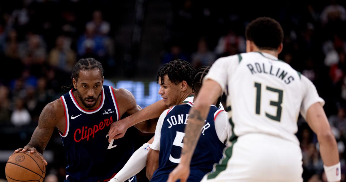 Clippers strengthen play-in spot chances with rout of Bucks Clippers strengthen play-in spot chances with rout of Bucks