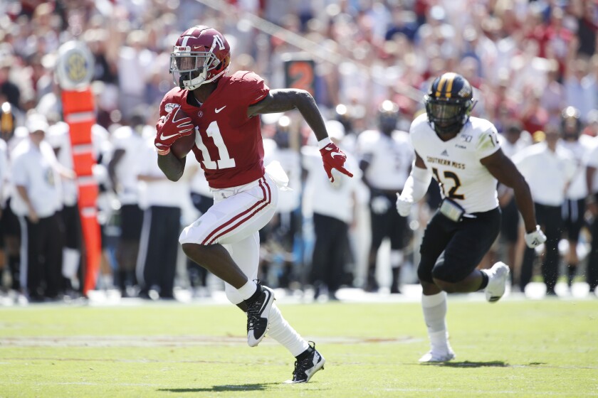 Alabama receiver Henry Ruggs shows his breakaway speed.