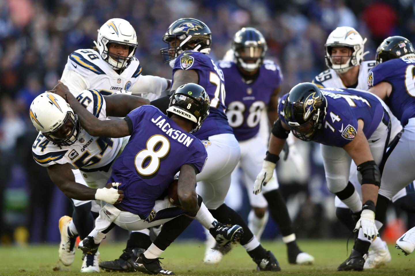 APphoto_Chargers Ravens Football