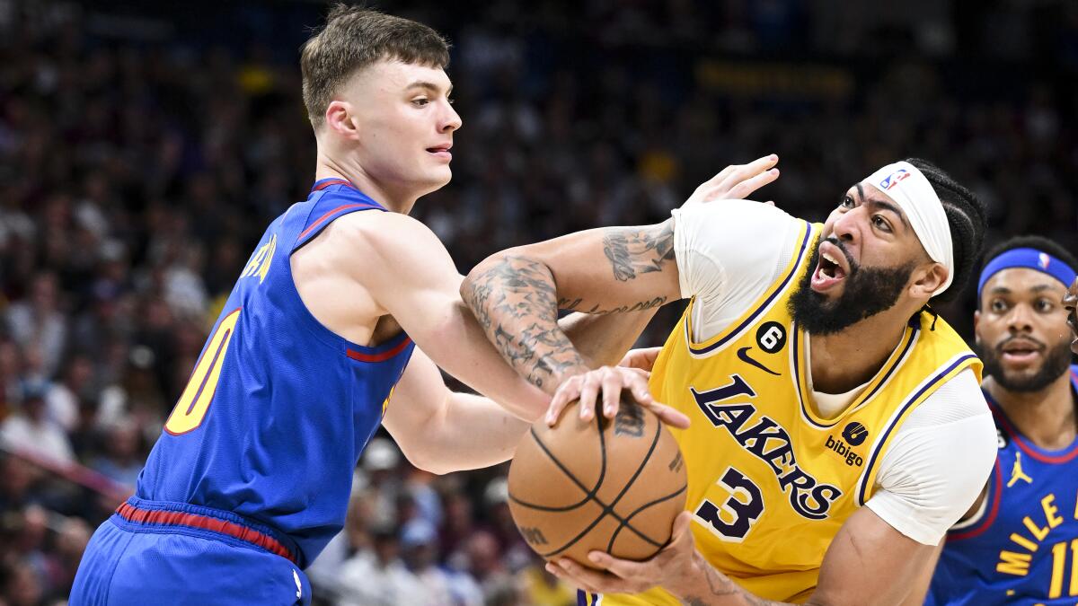 LeBron James says Lakers offense needs to run through Anthony Davis - NBC  Sports