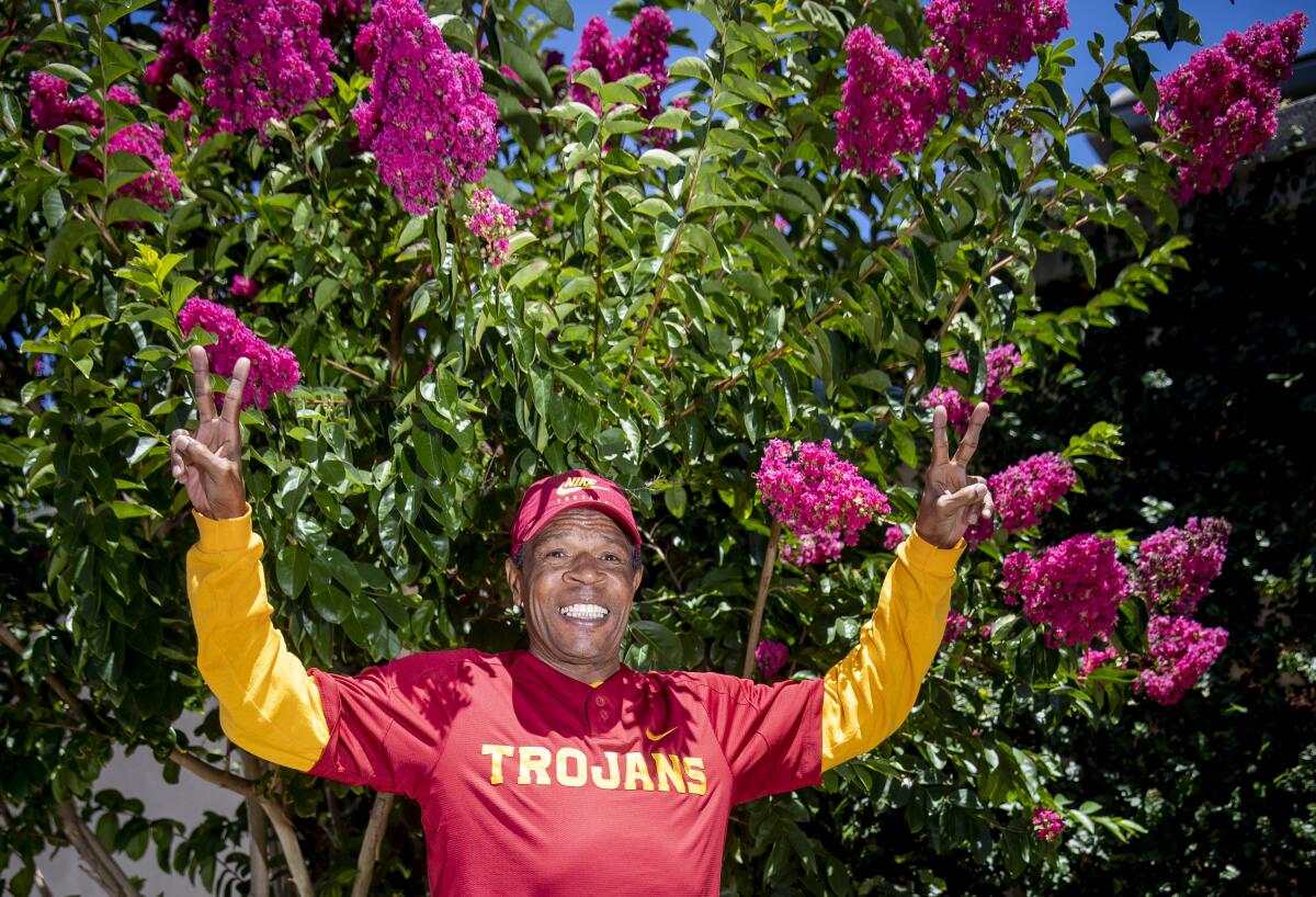 Charles White shows his Trojan spirit.