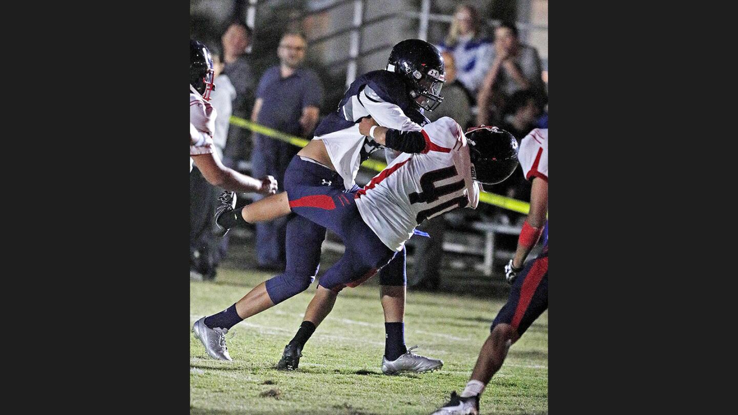 Photo Gallery: Flintridge Prep vs. Bell-Jeff non-league football