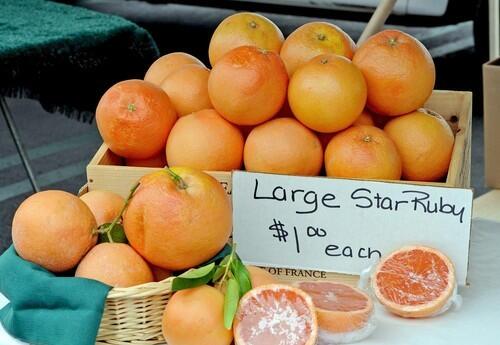 Ruby grapefruit grown by Three G Farms (Kerry and Sue Musgrove) in Lake Matthews, sold at the Irvine farmers market.