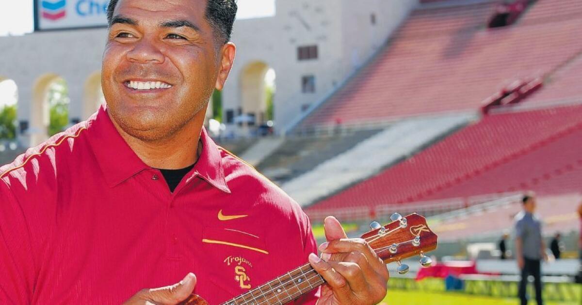 The Short Life And Career Of Junior Seau (Story)