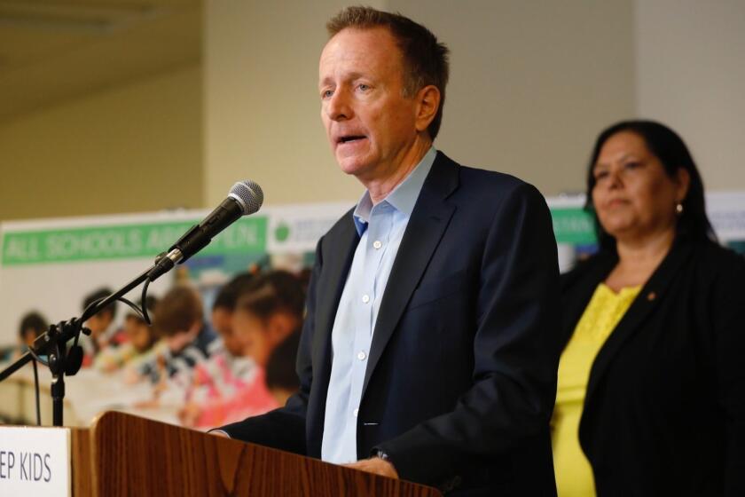 LOS ANGELES CA JANUARY 14, 2019 -- Superintendent Austin Beutner provides an update on the first day at LAUSD headquarters Monda, January 14, 2019. (Al Seib / Los Angeles Times)