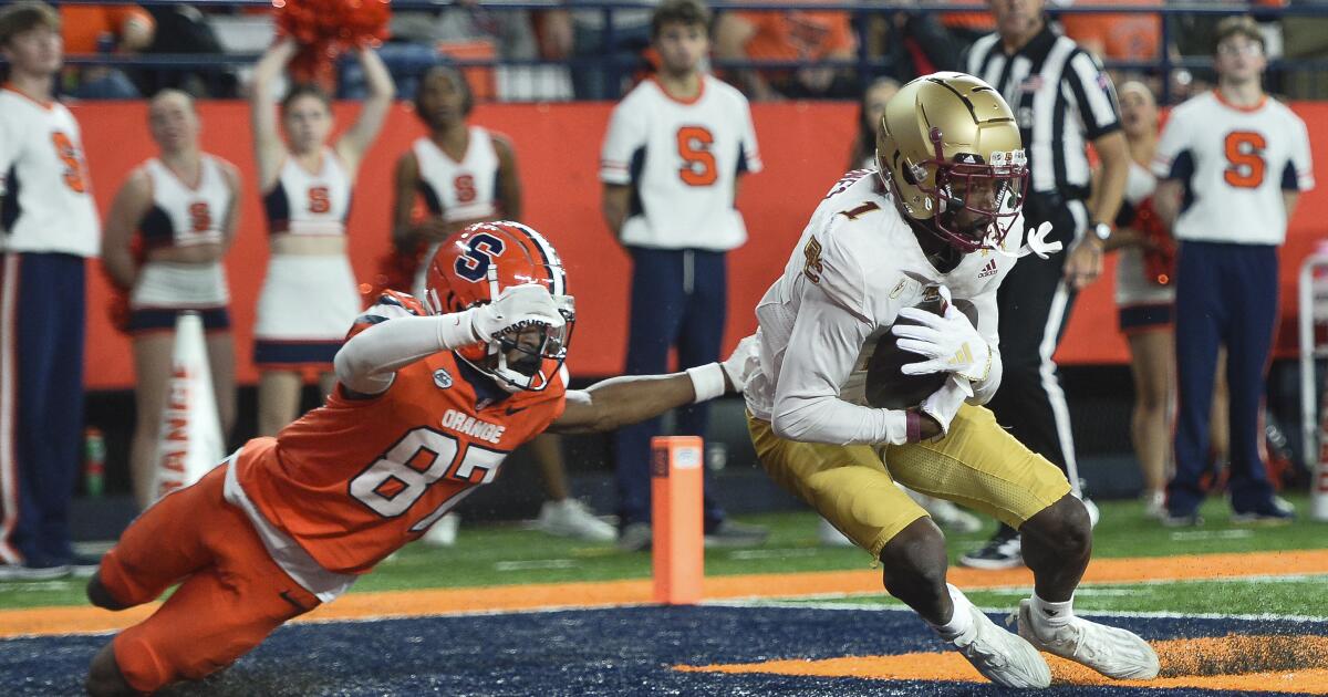 Boston College extends winning streak to five with 17-10 victory over Syracuse