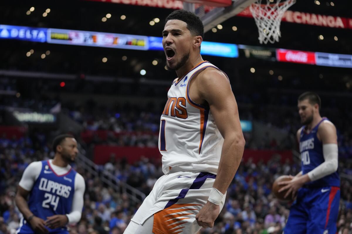 Los Angeles Clippers beat Phoenix Suns in Game 1 of NBA Playoffs