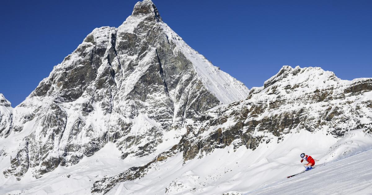 Las carreras de esquí finalmente han comenzado en el nuevo circuito de la Copa del Mundo de Descenso junto al famoso Matterhorn