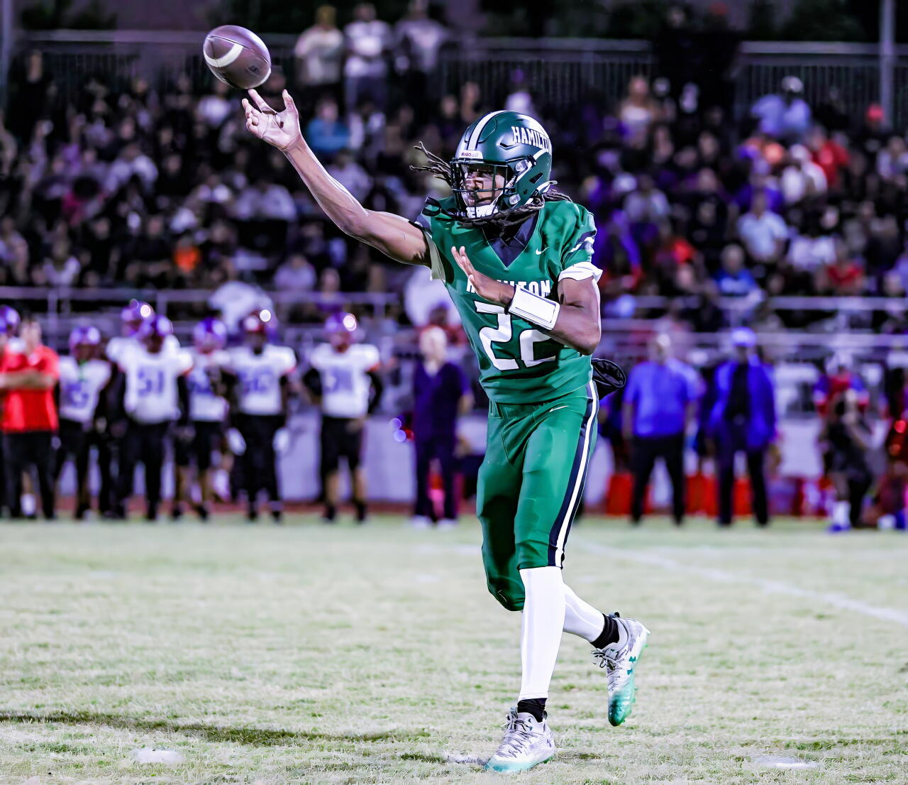 Running back Brian Bonner of Valencia has helped his team to a 2-0 start.