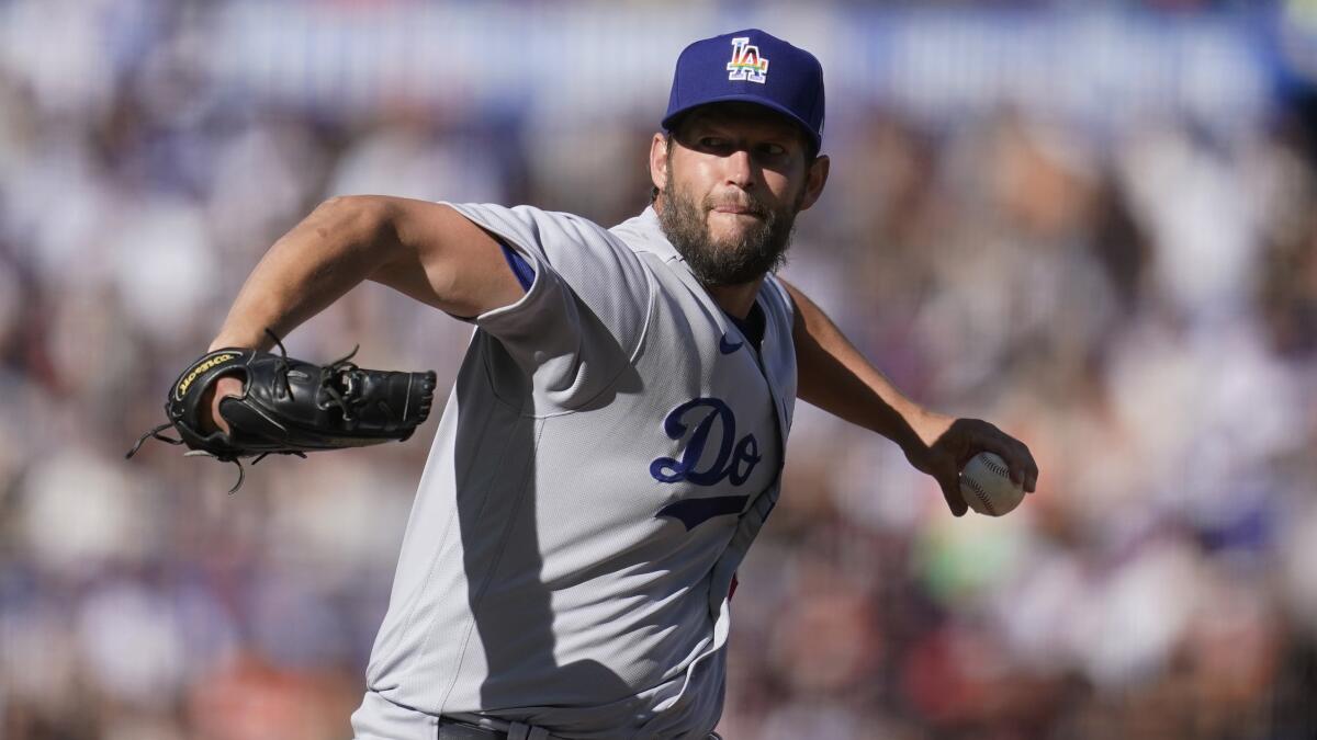 Dodgers' Kershaw loses to Giants in return from month out