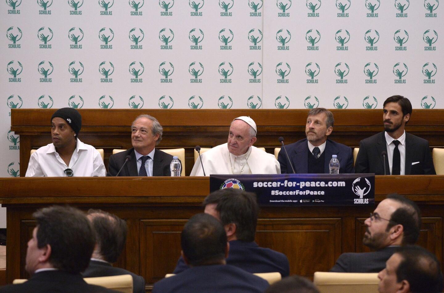 VATICAN-POPE-FBL-CHARITY