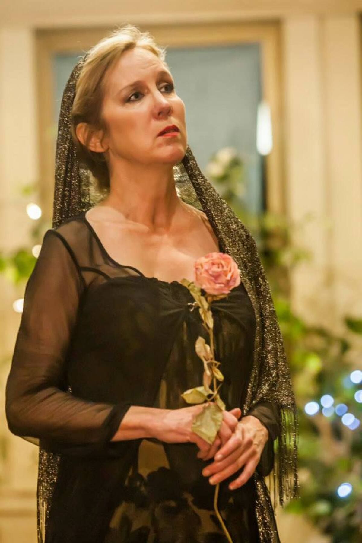 Cynthia Leigh performs as Rosario in Genesis Opera Theatre's 'Goyescas’