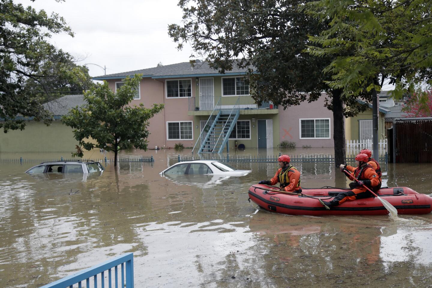 Rising floodwaters in San Jose force mandatory evacuations