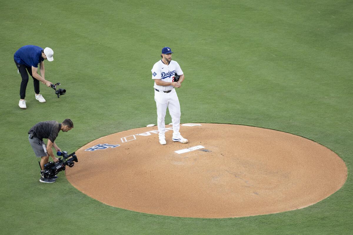 Clayton Kershaw takes the mound in the first inning Wednesday.