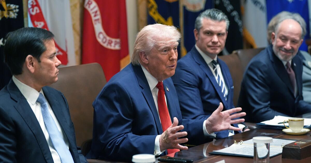 Trump dit qu’il veut envoyer des troupes autorisées à Los Angeles et San Francisco